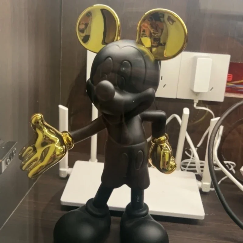 Disney Mickey Mouse figura 20/29cm resina benvenuto postura Action figurine Anime Cartoon Mickey Model Statue Kids Ornament Gift