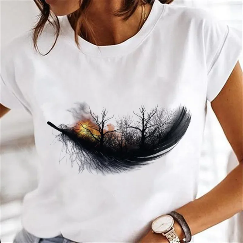 Women's Short-sleeved T-shirt Feather Fashion Print Instagram Base Shirt Women Clothes  Tops  Aesthetic Clothes Graphic T Shirts image 5