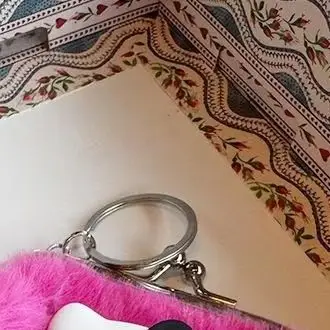 

Hello Kitty мультяшный мешочек для монет, плюшевый Sanrio, креативный маленький кошелек для девочек, детский милый кошелек с пряжкой, мини-мешочек