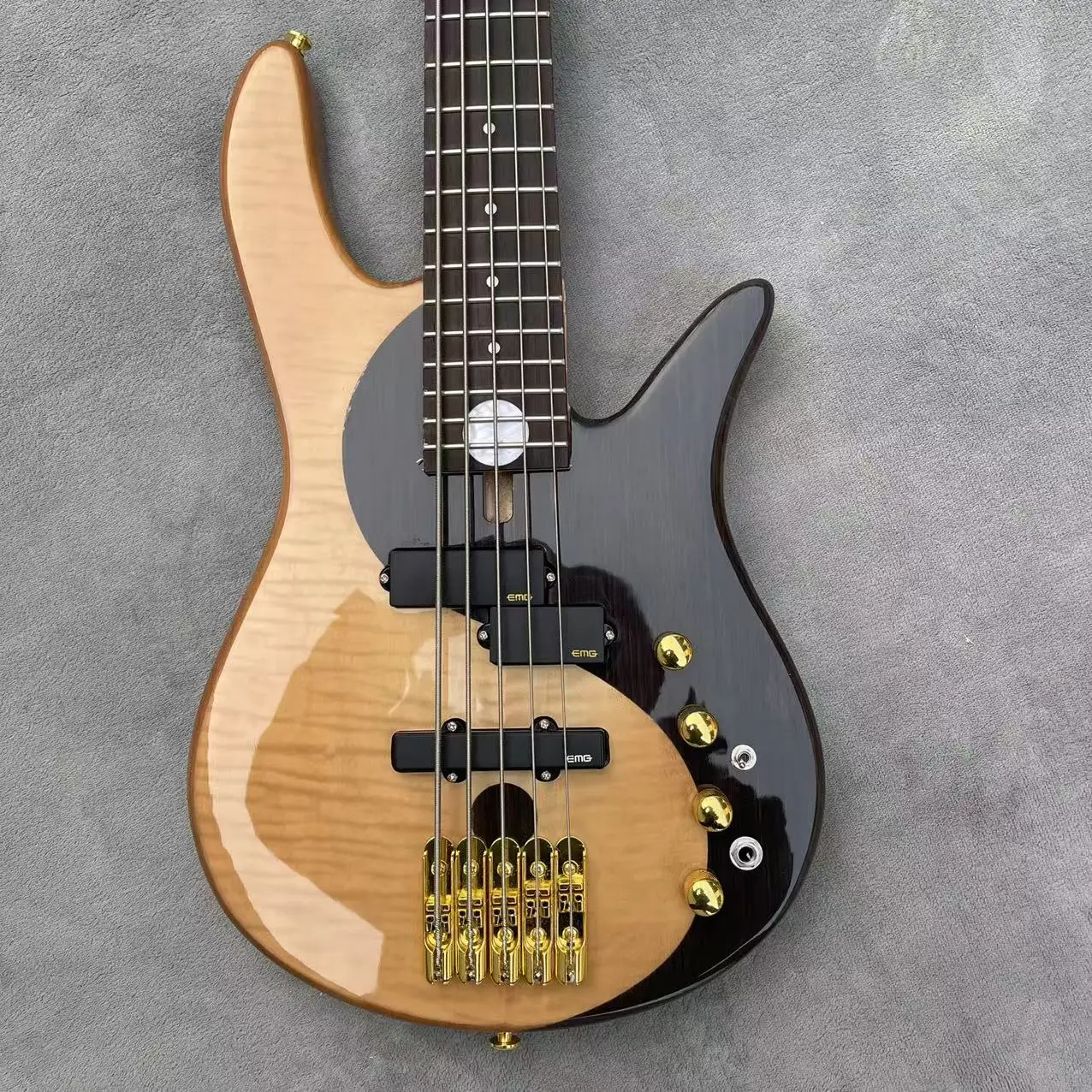 Classic yin-yang butterfly style natural wood color 5-chord electric bass, factory real pictures, in stock