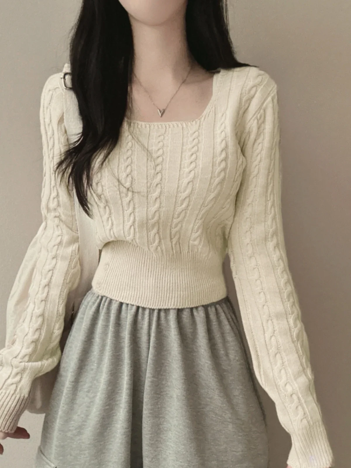 

Twist Sweater Women Korean Sle Autumn Short Waist Hugging Slimming Design Knitted Single Row Button Square Collar Base Top Q59