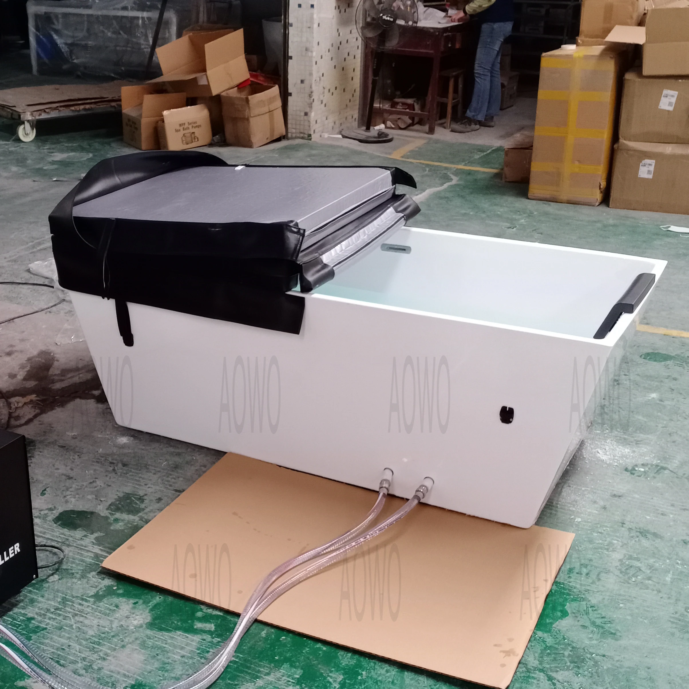 

Ice Bath Tubs Luxury Indoor Hot Tub Whirlpool Acrylic Pool Air Jetted Bath 2 Person Tube Hot Spring Spa Refrigerated Bathtub