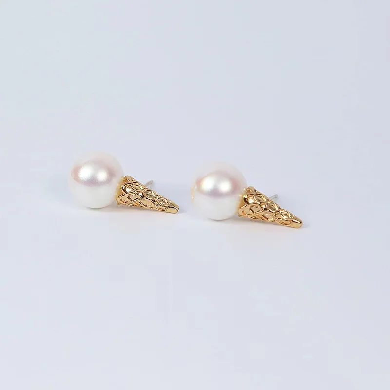 Korean Version of The Trend Ice Cream Earrings Simple Atmosphere Elegant Temperament Accessories