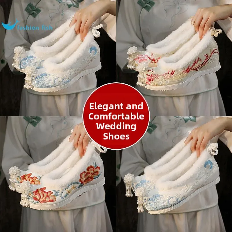 

Warm Fleece Lined Embroidered Shoes for Women Autumn Winter Bride Chinese Style High Heel Hanfu Shoes Luxury Hair Material