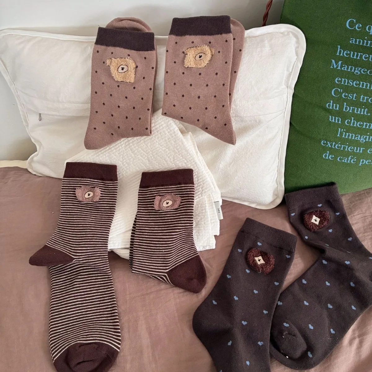 Retro Cartoon Bear Middle Tube Socks Women's Cute Stripe Love Autumn Winter Stacking Socks Students Breathable Daily Casual Sock