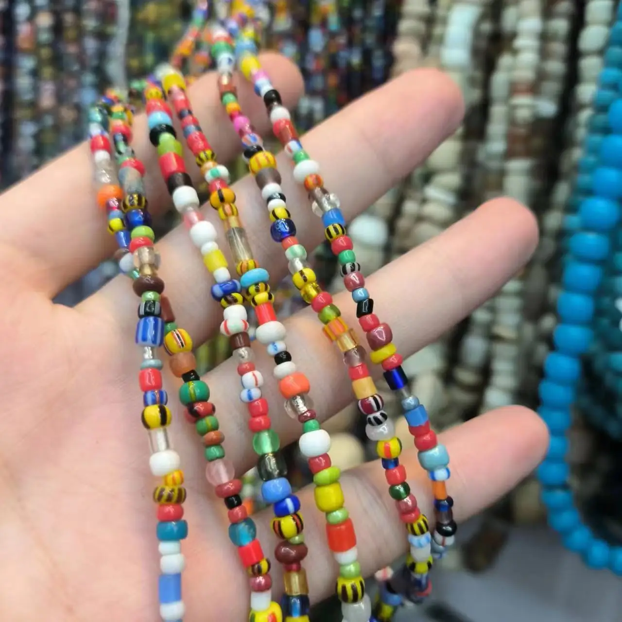 1pcs/lot Mini Glass Bead Color Strip scattered beads African trade colored beads christmas glass retro ethnic accessories gem