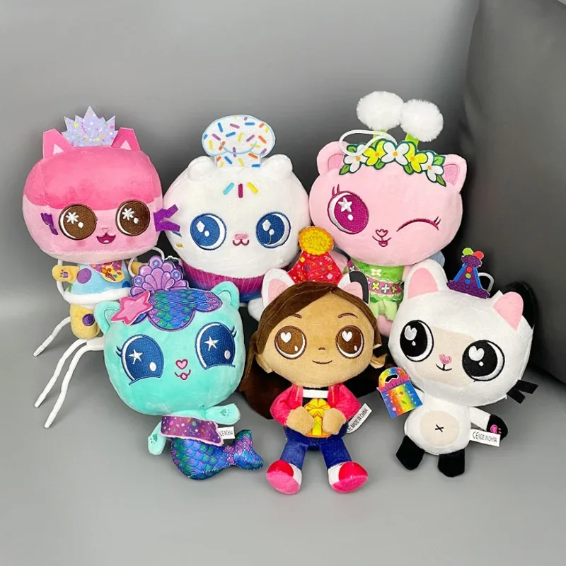 2025 Casa de muñecas Gabby, juguetes Mercat, animales de peluche de dibujos animados, coche de sirena, gato, muñeco de peluche, regalos de fiesta de cumpleaños y Navidad para niños