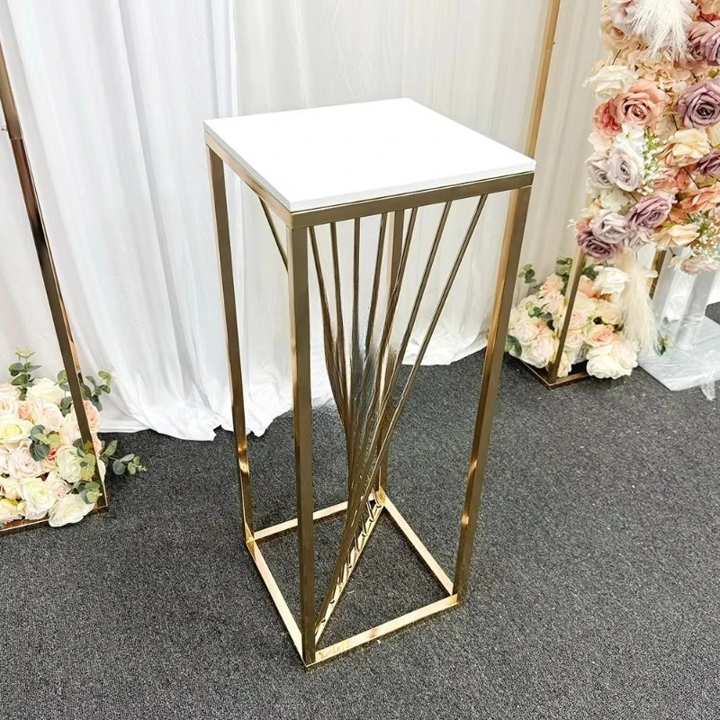 Wholesale Wedding Dessert Table Decorations Hot Gilded Cake Table Center Pieces Table Decorations Wedding