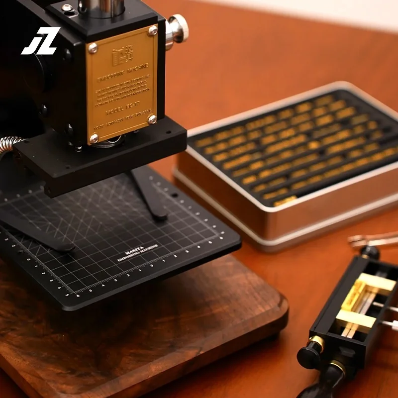 Multifunctionele stempelmachine Aangepaste lederen logo reliëf handmatige bronzingmachine Lasergeleider Foliedrukmachine