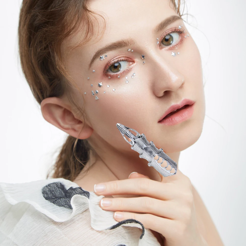 

3Pcs Vintage Knuckle Ring Fine Workmanship Moveable Finger Joint Ring Suitable for Men Women Eye-Catching Fashion Accessory