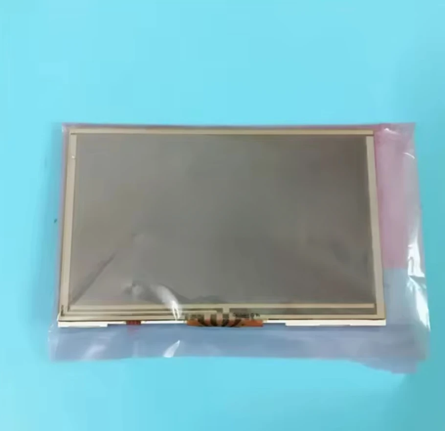 

ЖК-экран с сенсорной панелью для цифровой микшерной консоли SOUNDCRAFT Si Impact MSB16R MSB32R