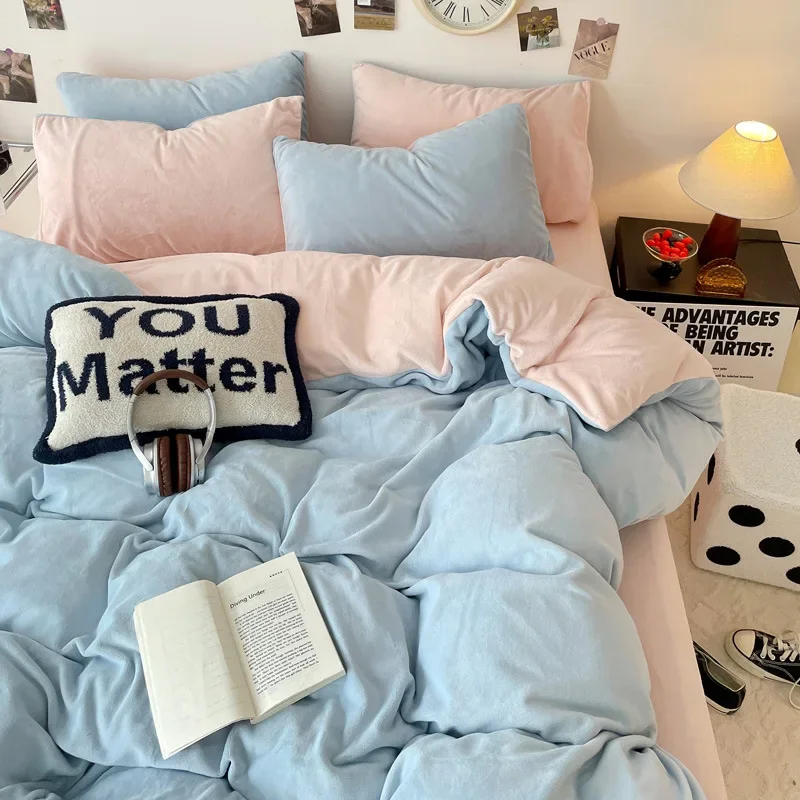 Double Milk Velvet Four Piece Set Winter Plush Thick Duvet Covers, Bed Sheets, Pillowcases Complete Set of Textile Products