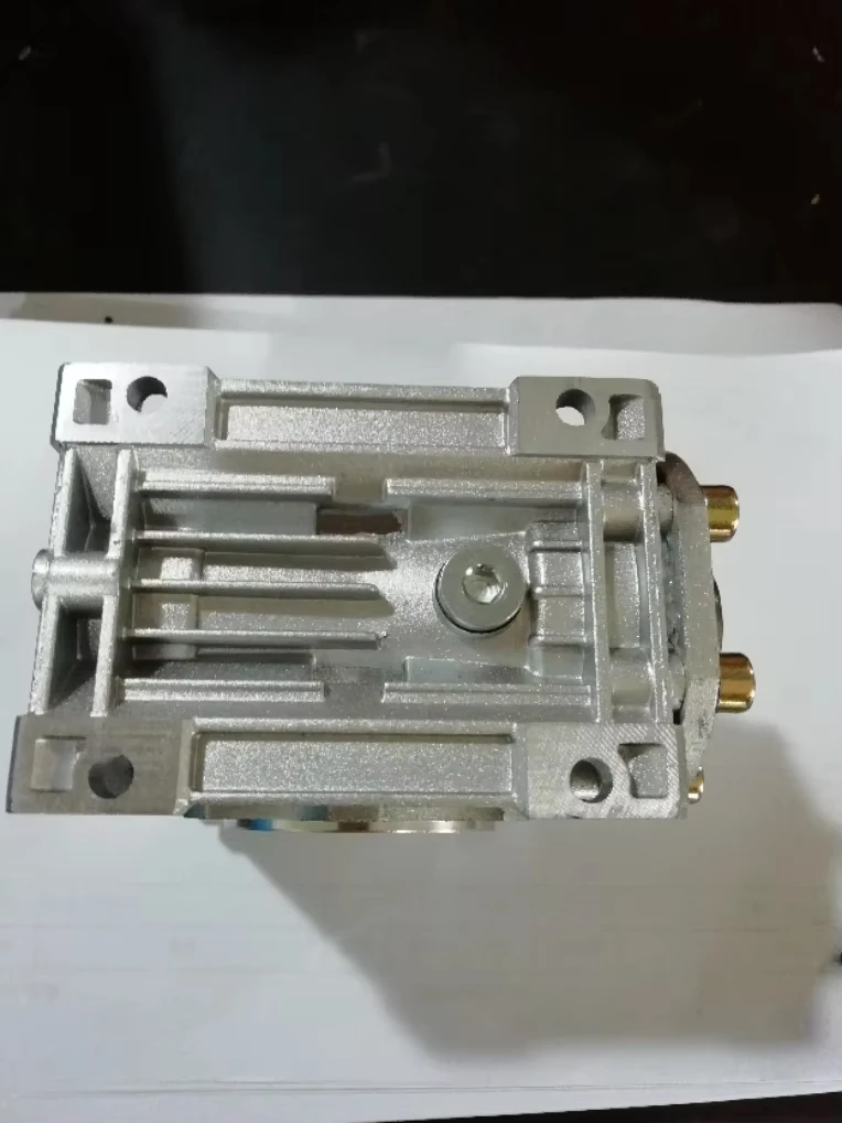 Gearbox NMRV75 90 derajat gear reducer dengan segel minyak diameter lubang Input 19mm 24mm 28mm diameter lubang Output 28mm