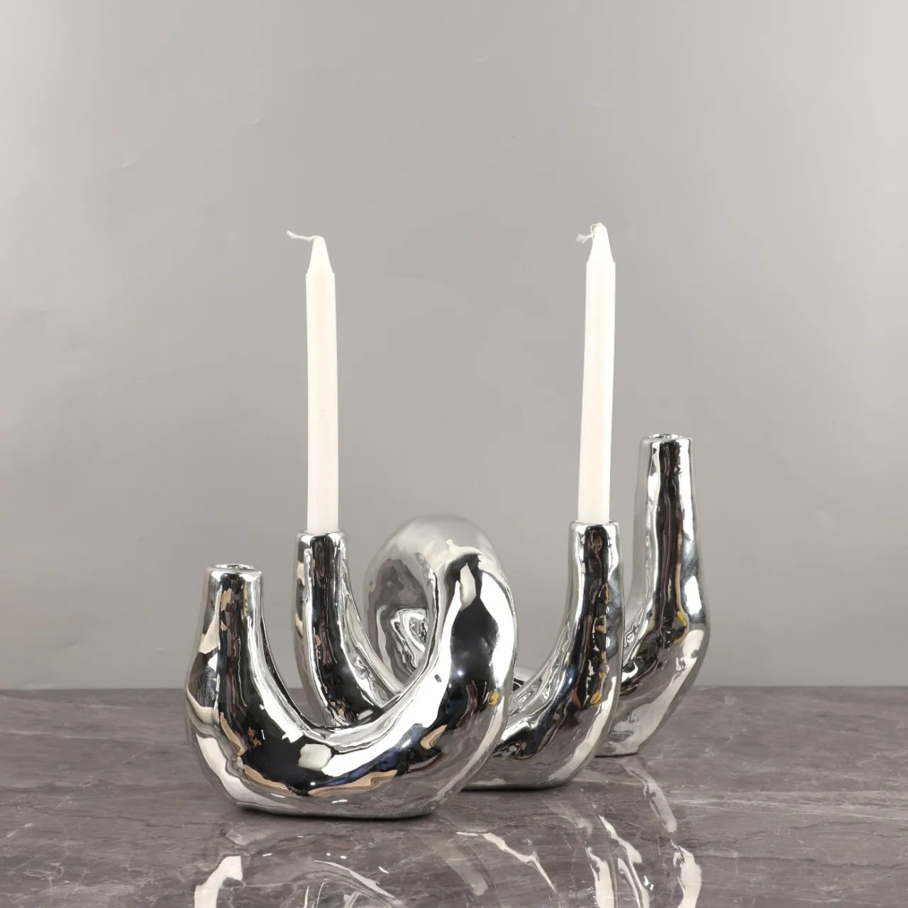 

Silver Resin Candle Holder Candelabrum Geometric Winding Candlestick Wedding Centerpieces Home Decoration Accessories