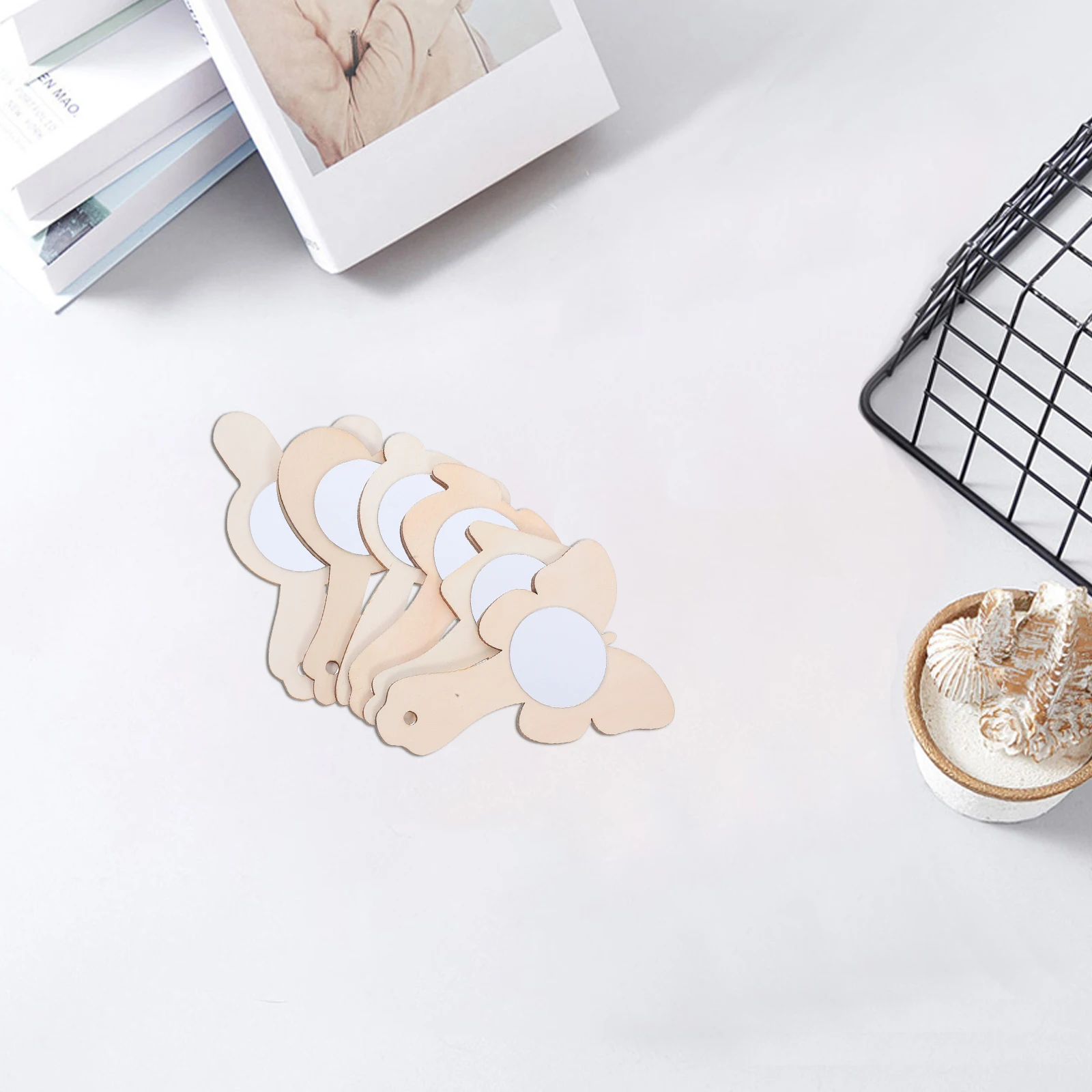 12 قطعة من المرايا الخشبية المحمولة ذاتية الصنع مجموعة حرفية غير مكتملة للأطفال للرسم والمشروعات الإبداعية مرايا صغيرة مرآة يدوية للأطفال