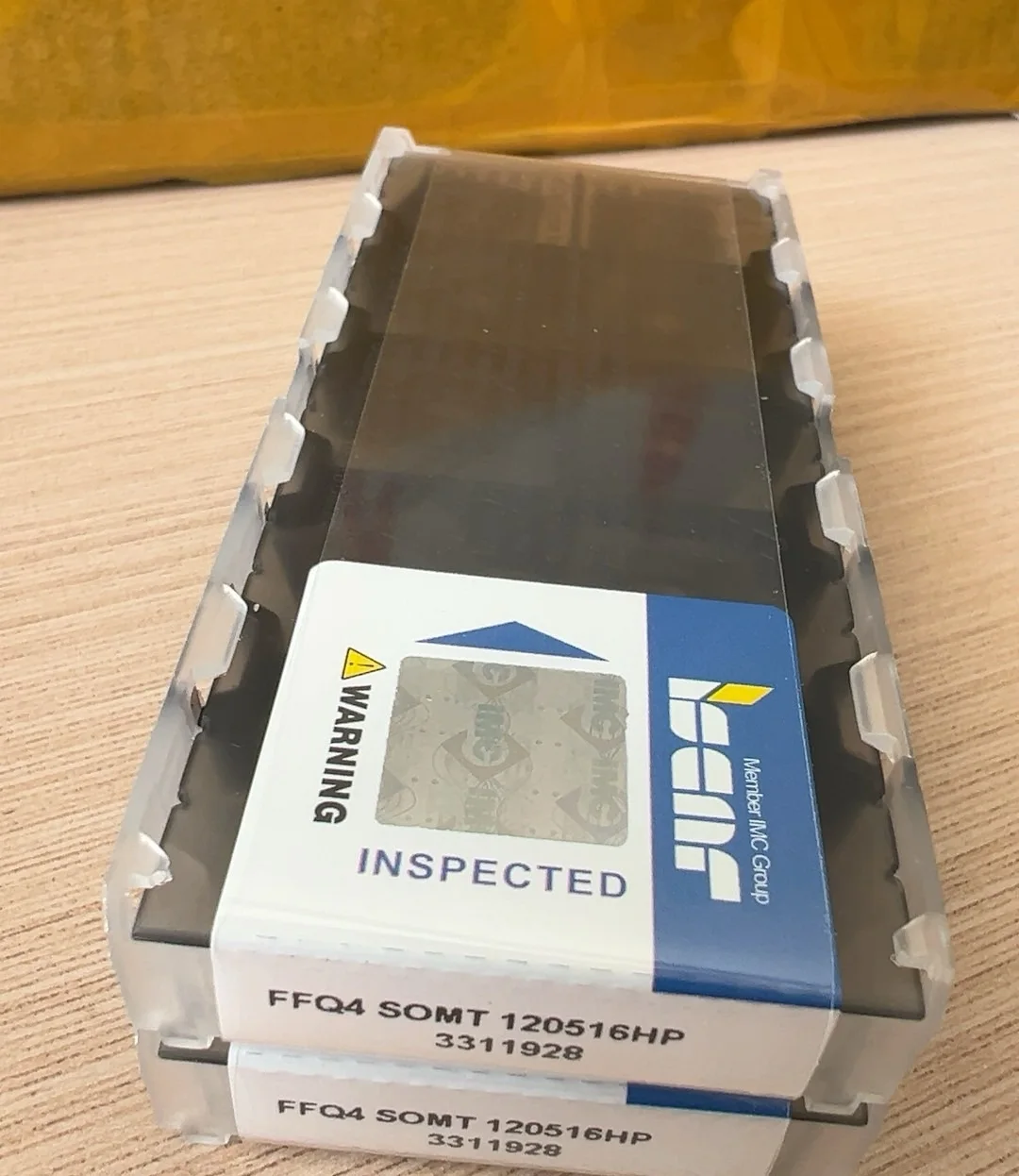 

Hard alloy cutting blades FFQ4SOMT120516HP IC808