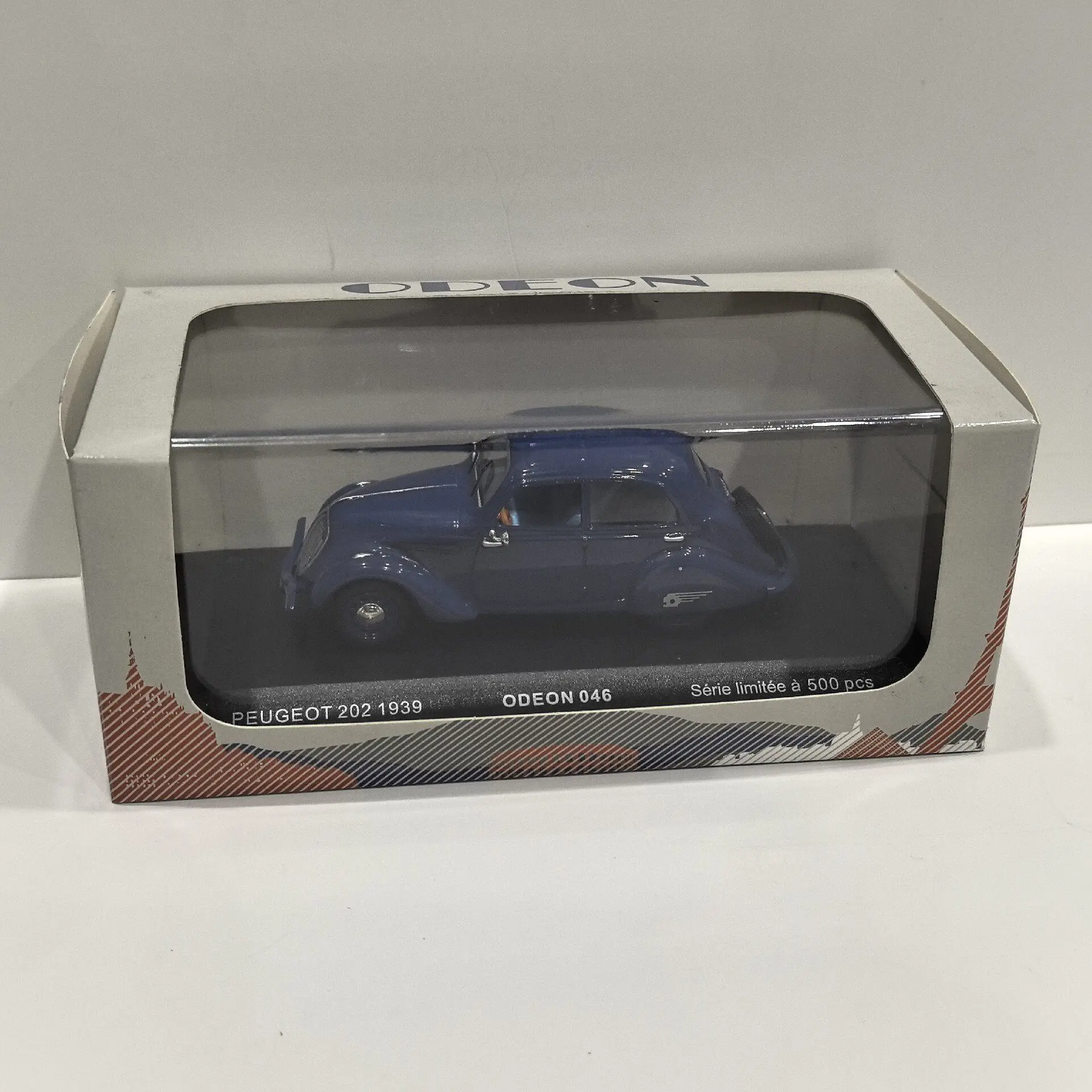 

Модель автомобиля ODEON из литого металла, масштаб 1/43, PEUGEOT 202 1939 2V