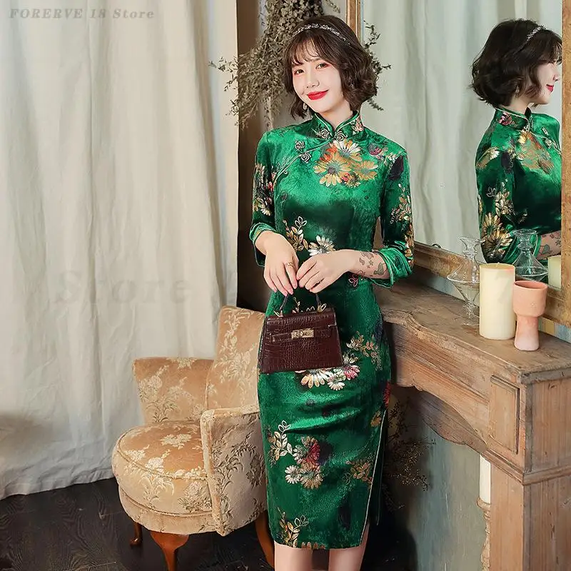 فستان جديد على الطراز الصيني فستان مخملي مطبوع شيونغسام نسائي مثير سبليت تشيباو خريفي قطيفة فساتين تقليدية للحفلات المسائية