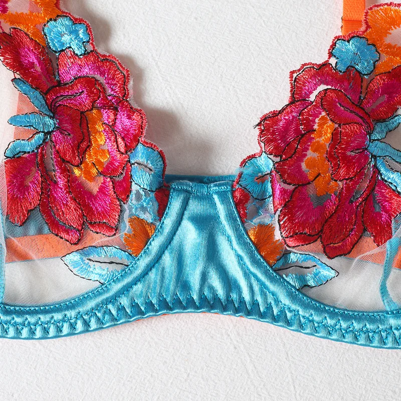 طقم ملابس داخلية مثير من الدان - مراجعة Embroidery Underwear وسعره