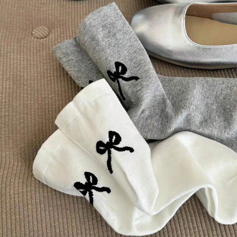 3 Pairs Women Bow Tie Mid Tube Socks Fashionable Round Neck Ballet Style Solid Color Cute Soft And Comfortable Casual Socks