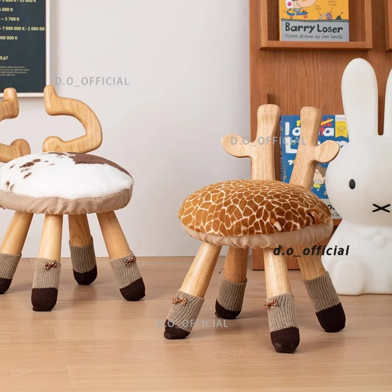 Scandinavian reindeer chair for children; wooden stool for home use; baby kindergarten desk stool; mini cute dining chair.