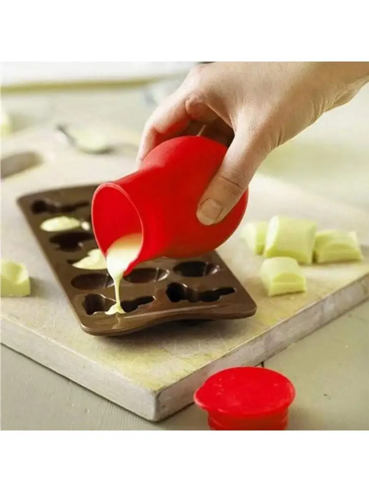  Heat Milk Pourer Jug Mould Butter Sauce Milk Baking Pouring Silicone Material