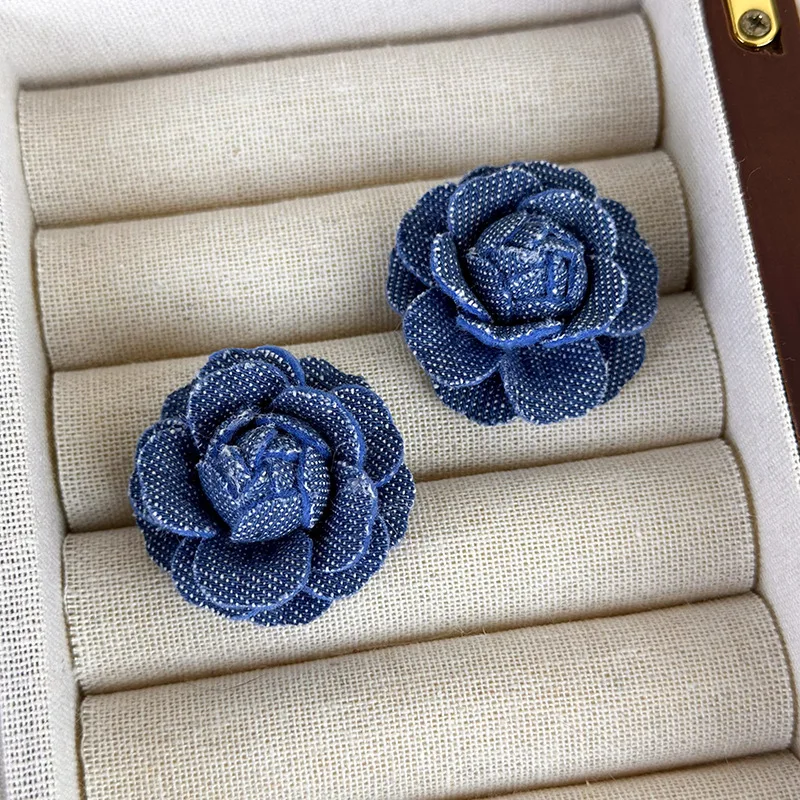 Minar Französisch Retro blau Farbe Stoff Denim Rose Blume Tropfen Ohrringe für Frauen mehr schicht ige Blumen Aussage Ohrring Brincos 2024