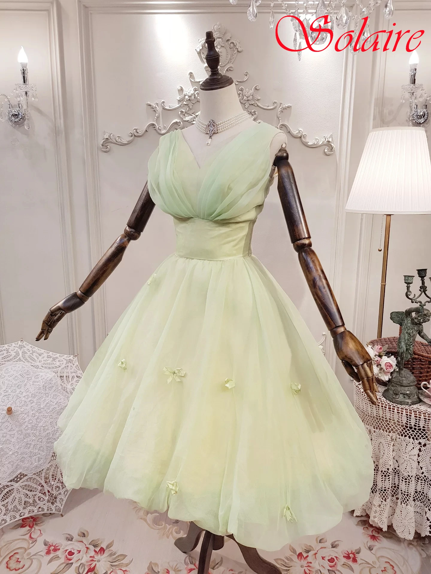 

Customized A-Line V-Neck Sleeveless Elegant Evening Dress Delicate Bespoke Occasion Gowns High Quality Fashion Party Dress