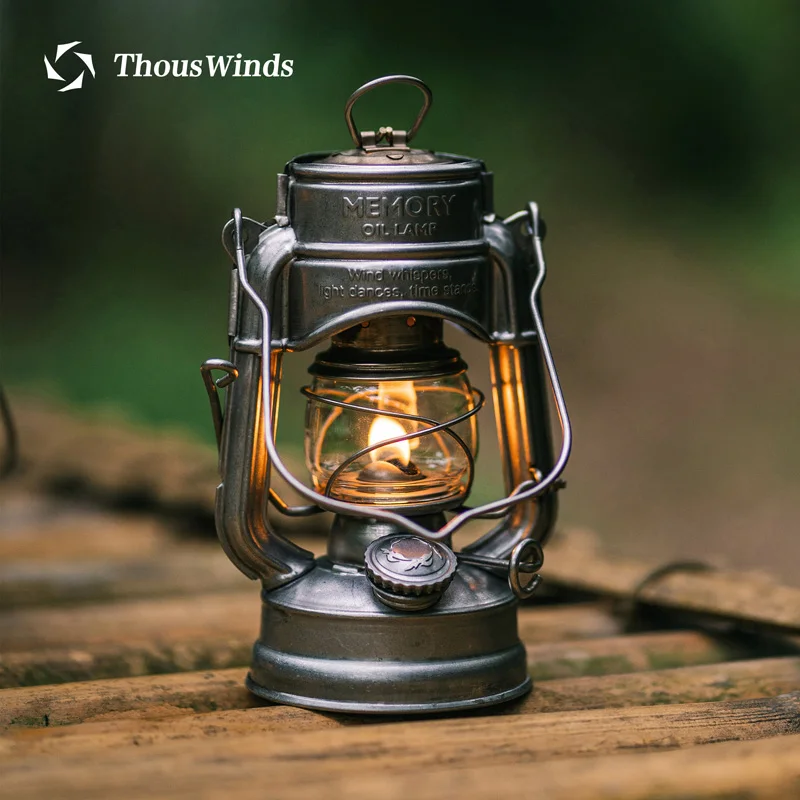 Thous Winds Memory Oil Lamp Outdoor Portable Mini Camping Lantern Emotion Retro Lights for Hike Picnic Backpack Camping Supplies 