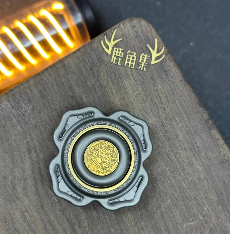 Used EDC Titanium spinner fidget decompression toy