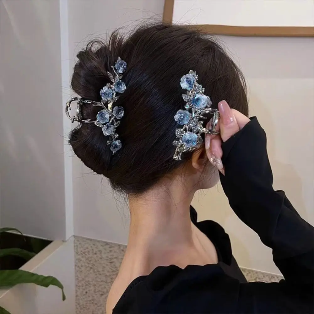 

Flower Camellia Hair Claw Korean Style Ponytail Holder Metal Hair Crab Clip Headdress Hair Styling Clip Large Shark Clip Party