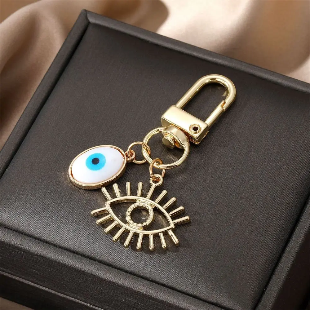 Hollow Heart Evil Eye Keychain Lucky Turkish Key Holder Hamsa Hand Keychain New Design Bag Pendent Blue Eye Keyring Women Men