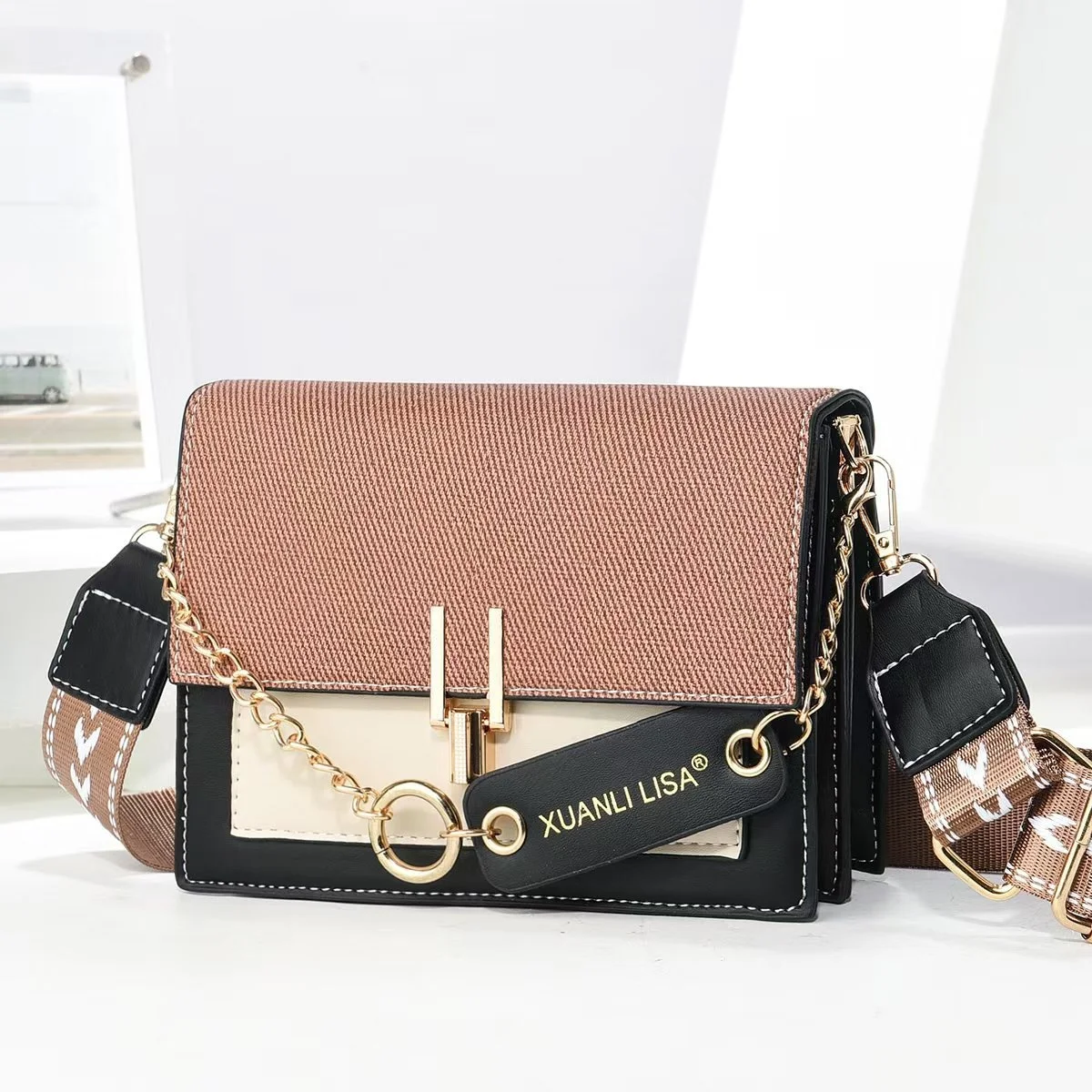 

Fashionable Large Capacity Bucket Bag Women's Crossbody Shoulder Bag Mobile Phone Bag Simple Summer New Style Korean Version