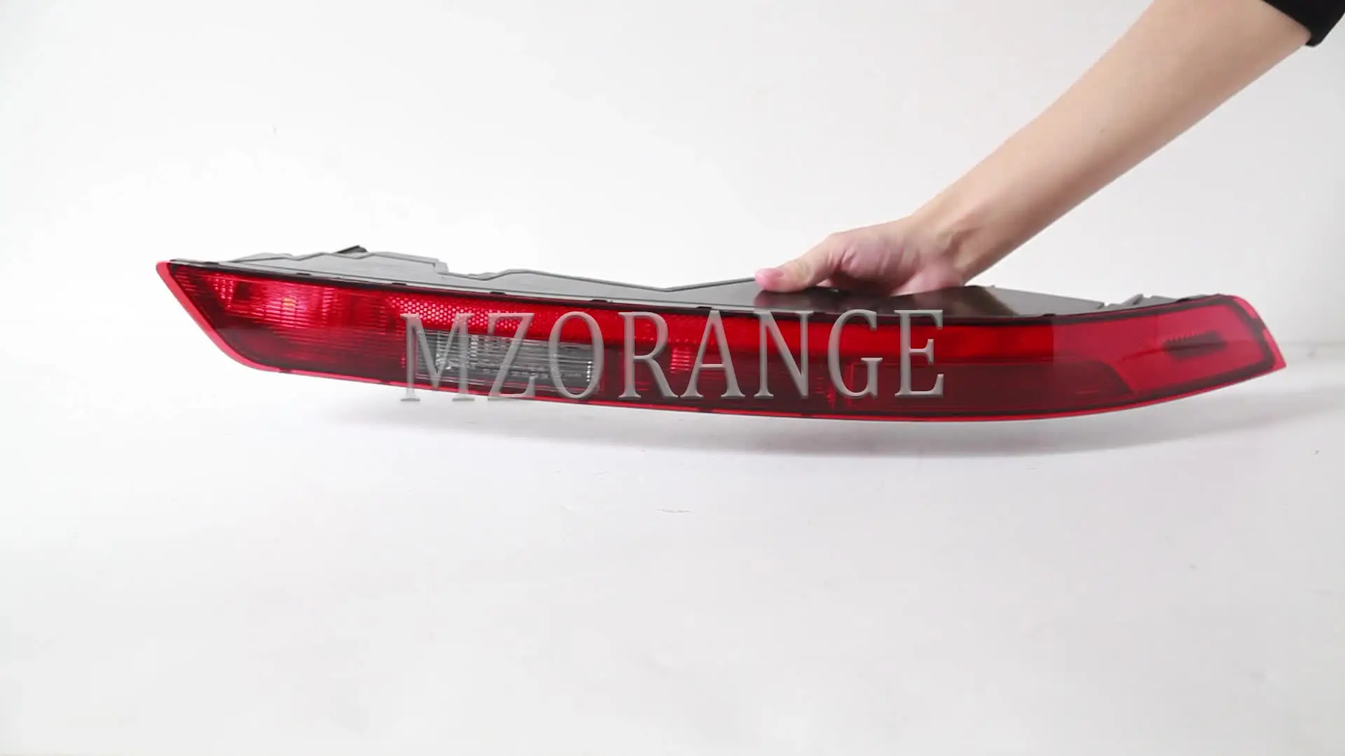 Rear Bumper Reflector Light For Audi Q5 2.0T 2017-2020 US Version