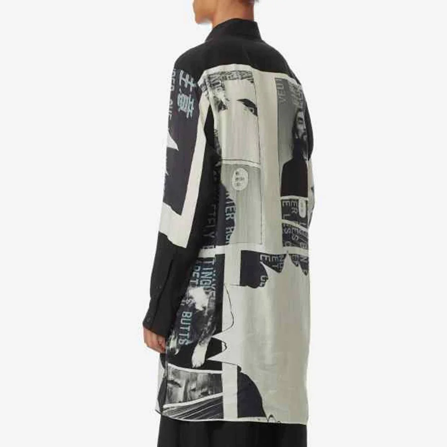 قميص طويل مطبوع من YOJI OOAK قميص طويل مطبوع عليه رسوم كرتونية مرسومة يدويًا للرجال على شوارع هاواي