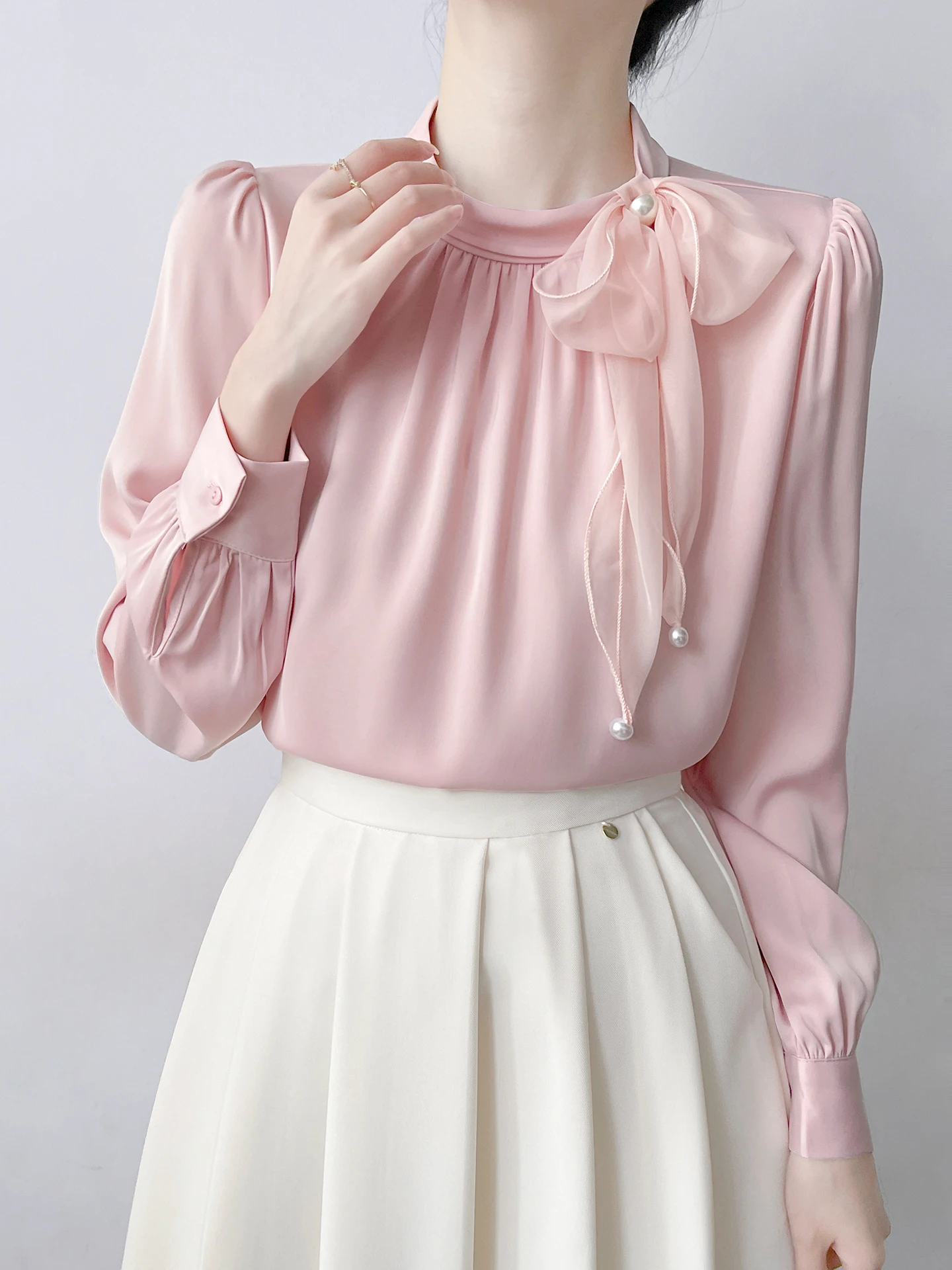 

Korean Sle Long Sve Silk Blend irt Women's Knot Plaid Inner Wear Office Commute Faion Straight Cut Blouse