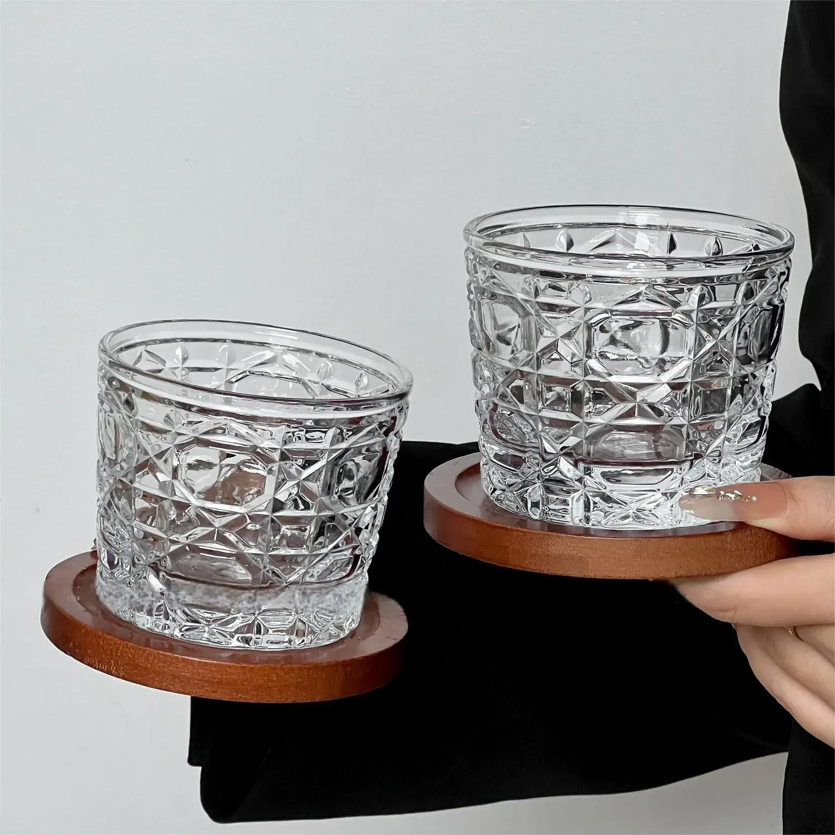 Vintage Etched Whiskey Glass with Heavy Base - Italian Style Retro Crystal Tumbler for Fine Dining