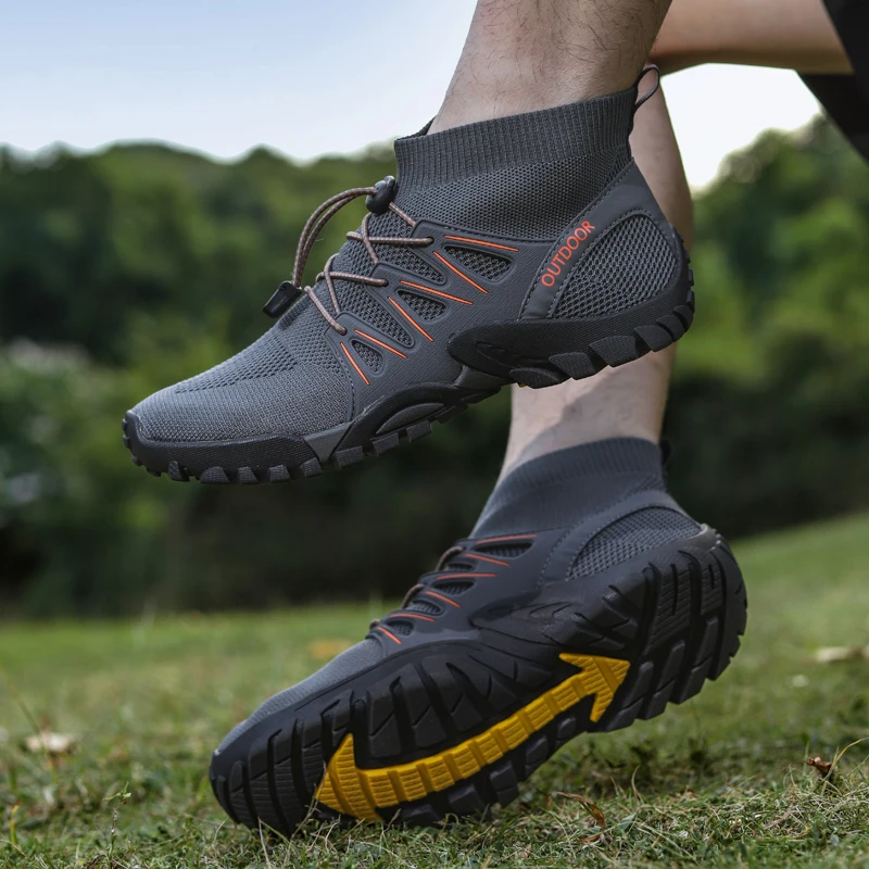 

Men High-Top Wading Shoes Women Barefoot Upstream Water Shoes Outdoor Camping Sneakers Elastic Breathable Sports Sneakers New