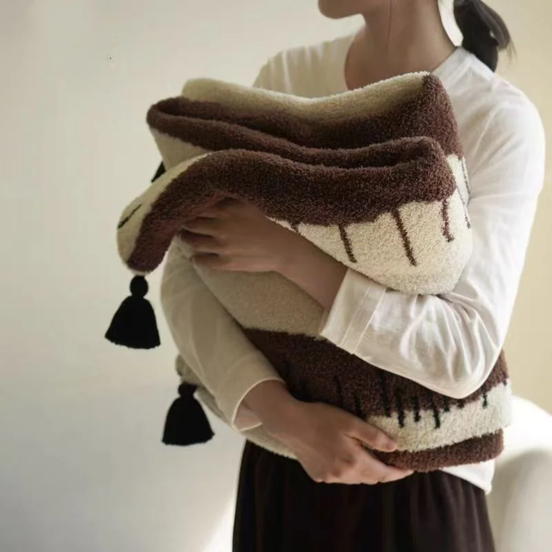 Multi-Purpose Sofa & Nap Throw Blanket, Thick Reversible Sherpa Fleece Blanket for Autumn & Winter