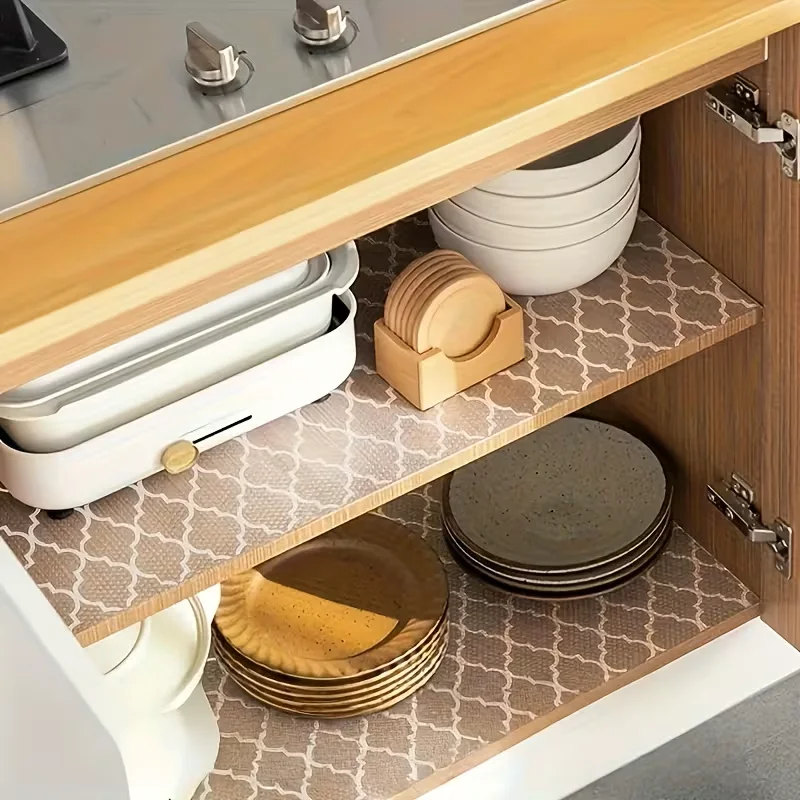 1 Roll of Transparent Clover Kitchen Cabinet Drawer Lining, Suitable for Refrigerators, Cabinets, and Kitchen Storage Shelves