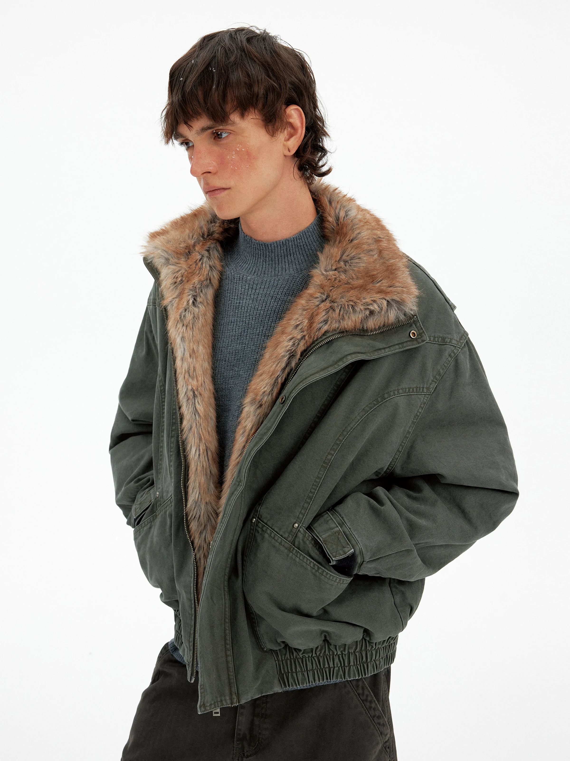 Men's 2025 Winter New Retro Fashion Multi-Pocket Tooling Parkas Loose Detachable Faux Fur Collar Coats Trendy Long Sleeve Parkas