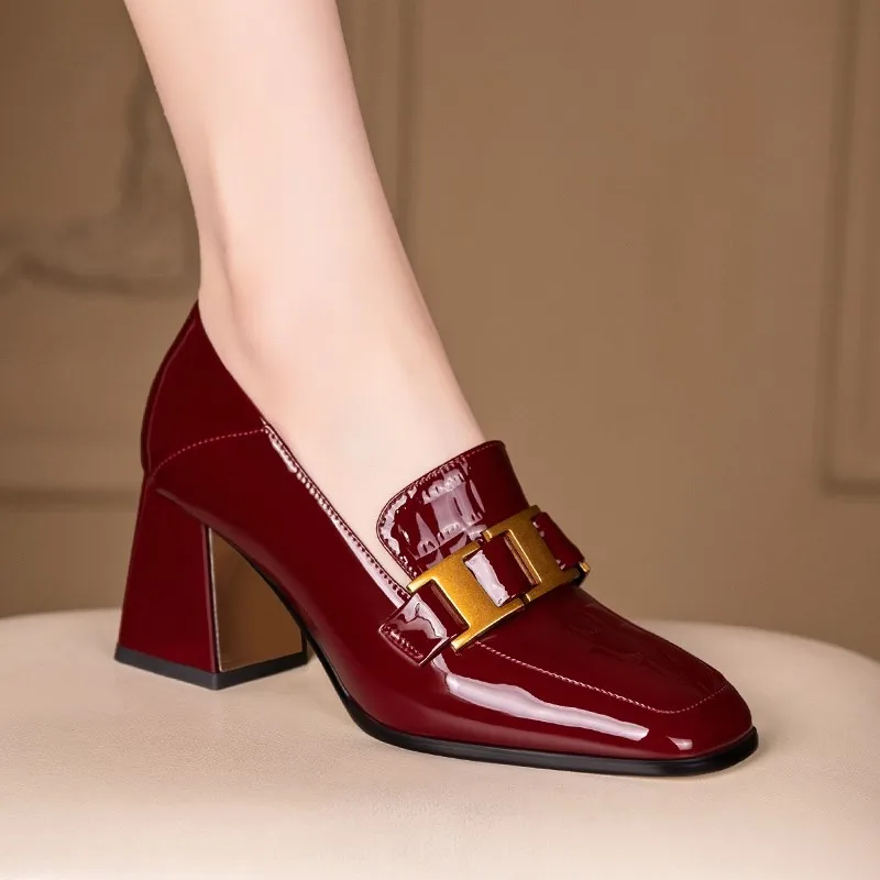 High Heel Women\'s 2024 Spring/Autumn/Summer New Lacquer Leather Coarse Heels Fashion Single Shoes