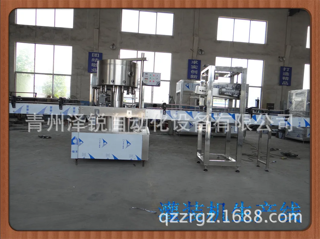 توريد آلة وضع العلامات الأوتوماتيكية لزيت الطعام Baijiu للنبيذ ذاتية اللصق، آلة وضع العلامات الأوتوماتيكية على الوجهين