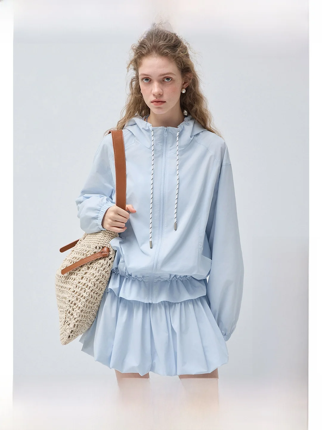 

VEGA CHANG Macaron Fashion Set Women's Summer Lightweight Top Half-Skirt Casual Style Breathable Spring Season High Waist