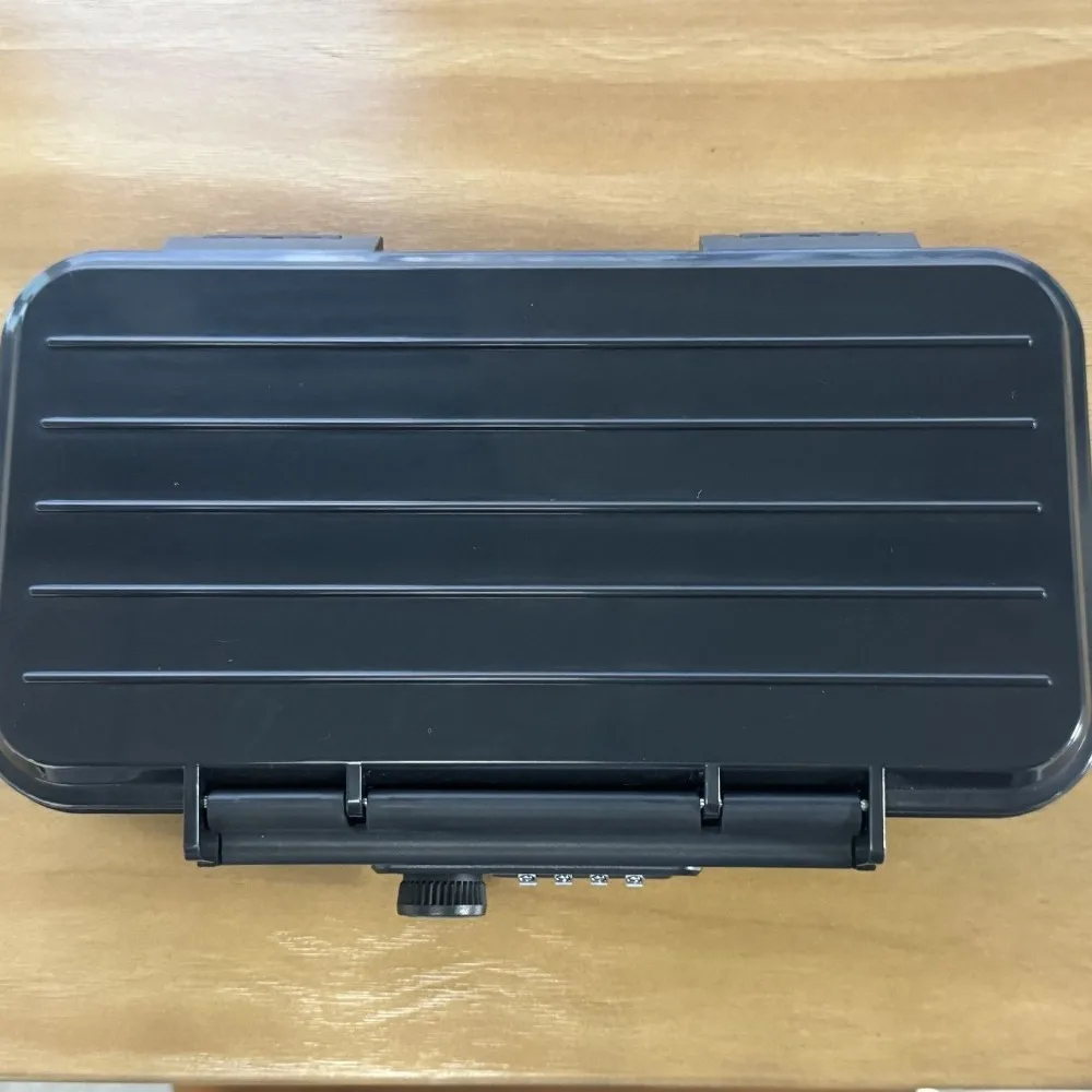 Waterproof Beach Safe Box Compact 4-digit Password Portable Storage Box Detachable Phone Lock Box Sports Cycling Swim