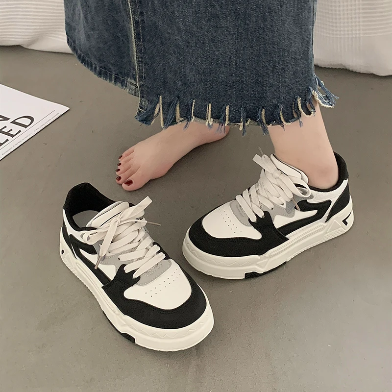 2024 Brand Leather Women's Sneakers White Platform Woman Sports Sneakers Female Vulcanized Shoes Sneakers Casual Ladies Trainers