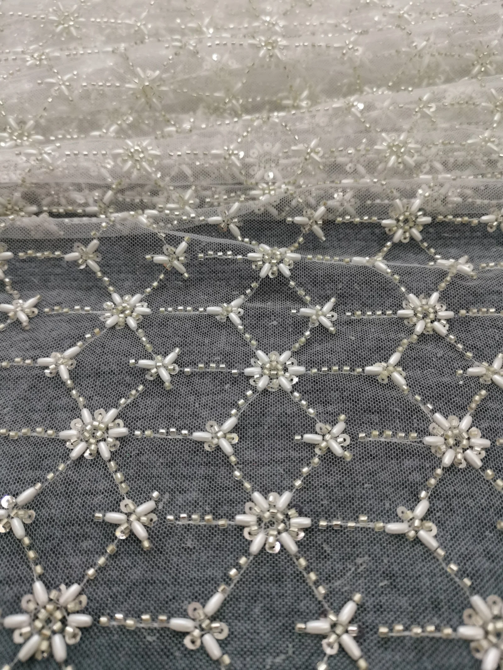 2024 NEW 1Yard African French Lace Fabric for Wedding New Arrival High Quality Nigerian Lace Wedding Dress Gown Sewing Fabric