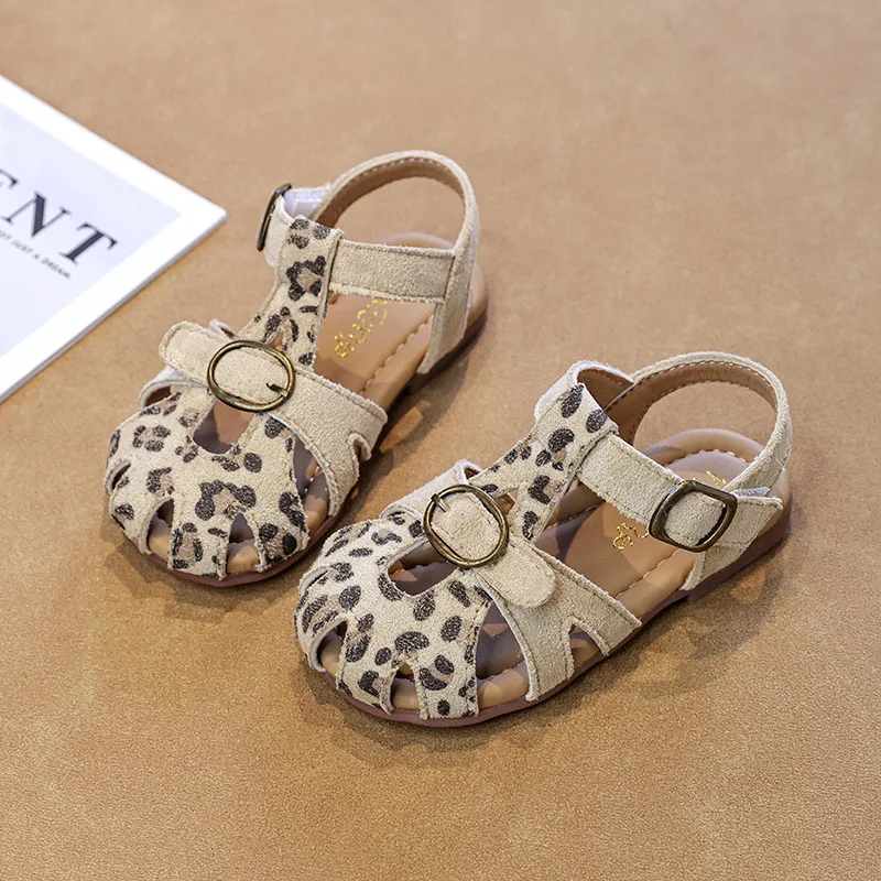 Leopard Printed Children Fashion Sandals PU Leather Buckle Girls Sandals Summer Closed Toe Soft Non Slip Kids Beach Shoes