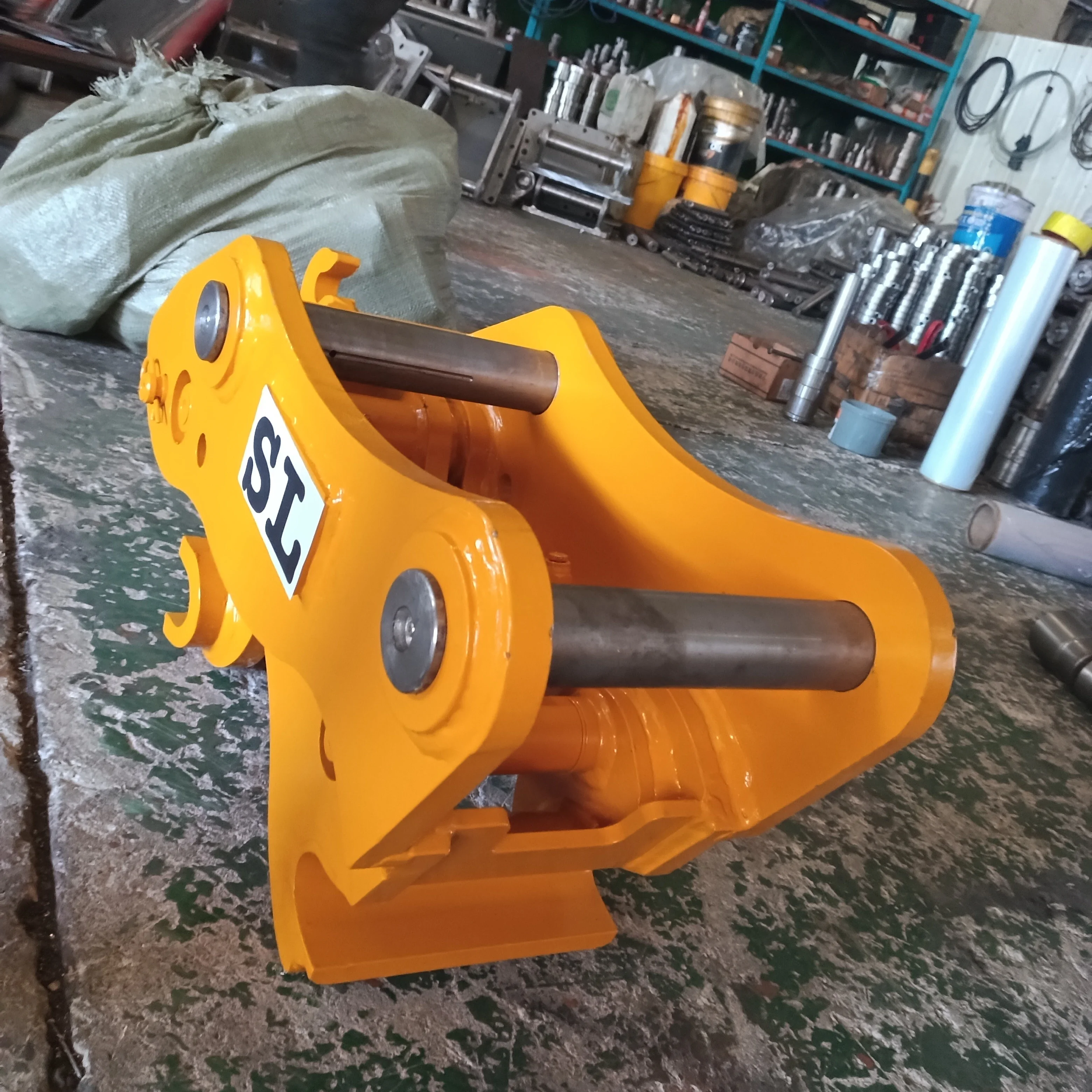

Quick Hitch Coupler for Excavator Efficient Attachment Solution