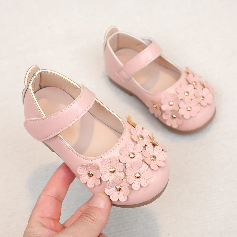 Newbron Baby Retro British Style Leather Shoes Girls Non-slip Soft Soled Casual Leather Shoes Baby Princess Elegant Flower Shoes